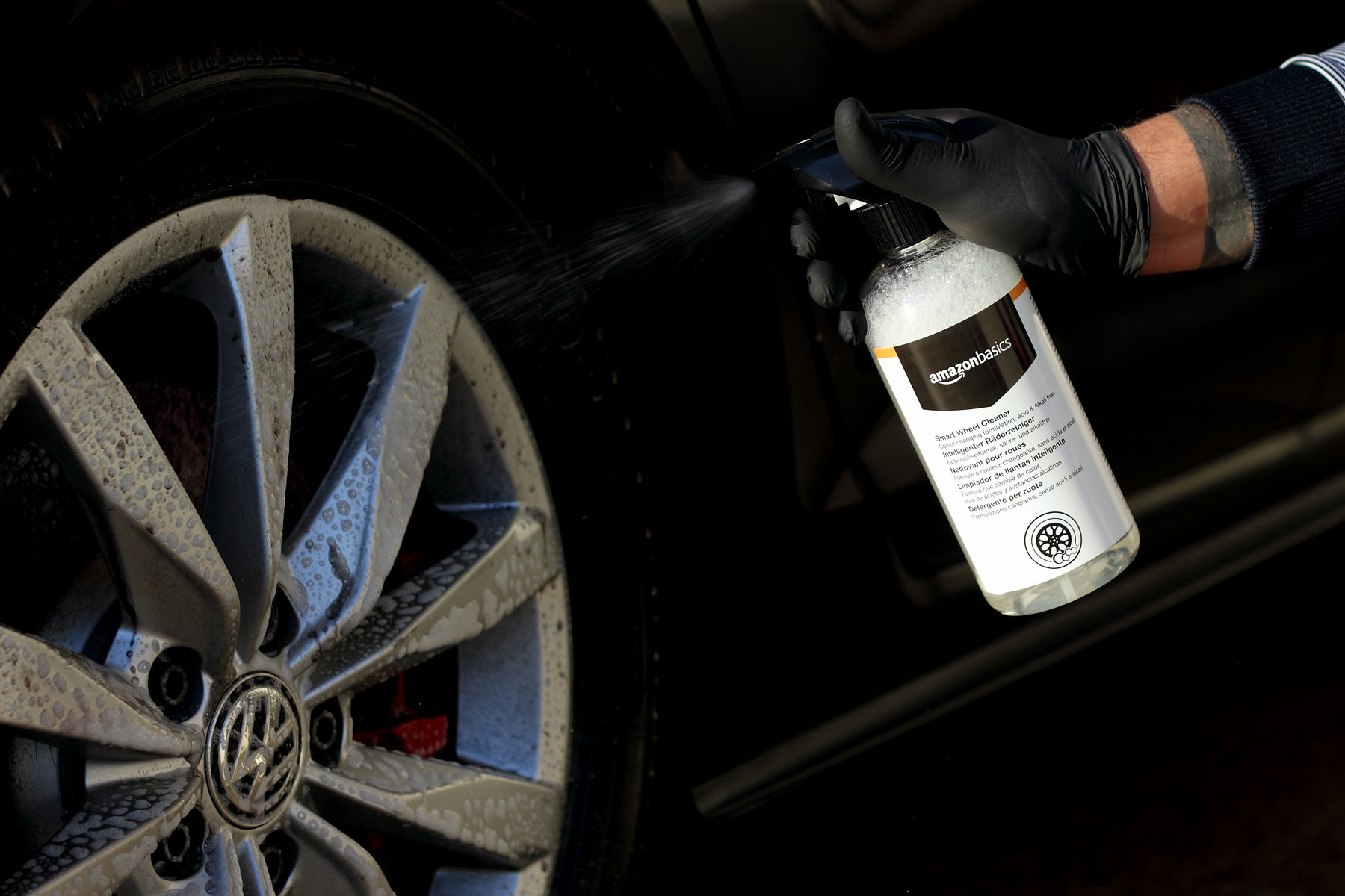 AmazonBasics Smart Wheel Cleaner | 83metoo