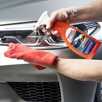 SONAX XTREME Ceramic QuickDetailer (750 ml) superschnelle Lackpflege mit Ceramic-Technologie für ein perfektes Lackfinish. Sorgt für eine extreme Glätte des Lacks | Art-Nr. 02684000 - 5