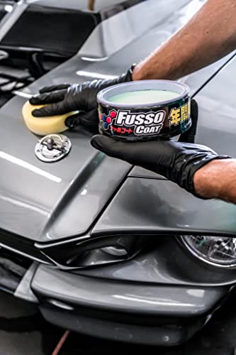 detailmate Soft99 New Fusso Coat 12 Months Wax Dark Hartwachs Autowachs, Lackversiegelung, 200 gr für dunkle Lacke schwarz + langfloriges Mikrofaser Poliertuch + Polierschwamm + 2 Nitril-Handschuhe - 7