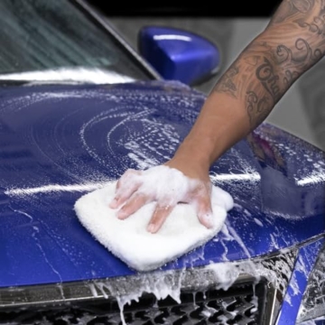 Meguiar’s Hybrid Ceramic Wash & Wax Autoshampoo 1420ml | Reinigt Sanft, Steigert Glanz und Glätte mit Hybrid-Keramik Wasserabperleffekt - G264848EU - 3