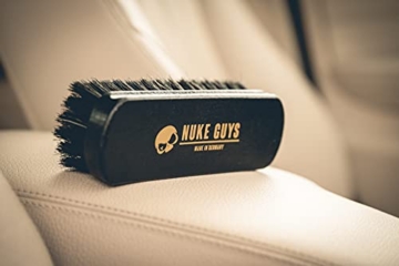 Nuke Guys Lederbürste M - made in Germany mit Rosshaarborsten Auto Innenraum Reinigung | weiche Textilbürste ideal für Autositze, Polster, Alcantara, Leder, Cabrioverdecke, Teppiche, Stoffsitze, Couch - 9