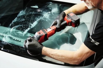 SONAX PROFILINE CeramicCoating CC Glass (50 ml) | Hydrophobe Versiegelung für echtes Glas am Fahrzeug - 3