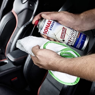 SONAX Xtreme Polster- & Alcantara FleckEntferner (300 ml) für hartnäckige Verschmutzungen wie Sonnencreme, Schmierfett, Makeup, Schuhcreme, Kugelschreiber usw. | Art.-Nr. 02522000 - 6