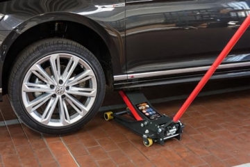 ViGOR Hydraulik Rangier-Wagenheber V6028 I Turbo-Lift-Funktion I Stahlkorpus I Für den Radwechsel oder Reparaturen am Fahrzeug - 6